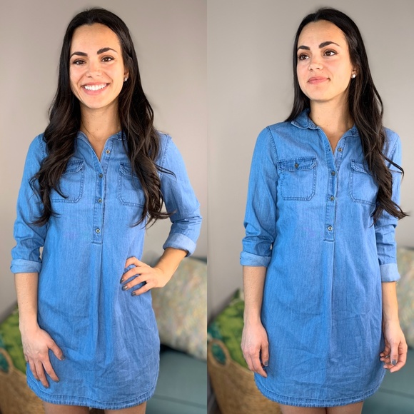 Old Navy Dresses & Skirts - Old Navy Chambray Dress